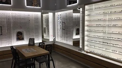 Salon optyczny i gabinet okulistyczny - Na Wspólnej